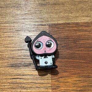 Black playing card | Alice Wonderland | Disney Doorables